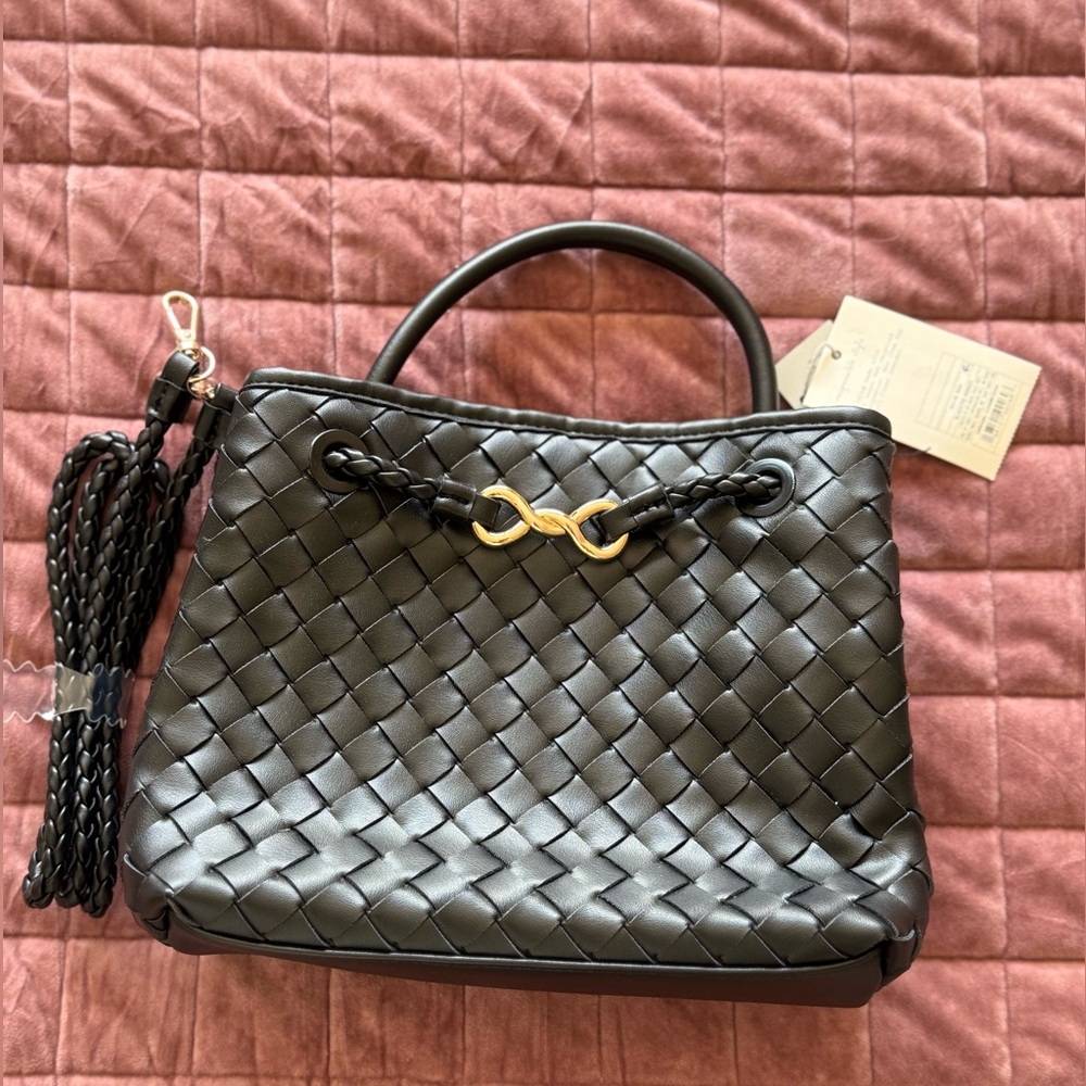 Elegant Black Woven Handbag